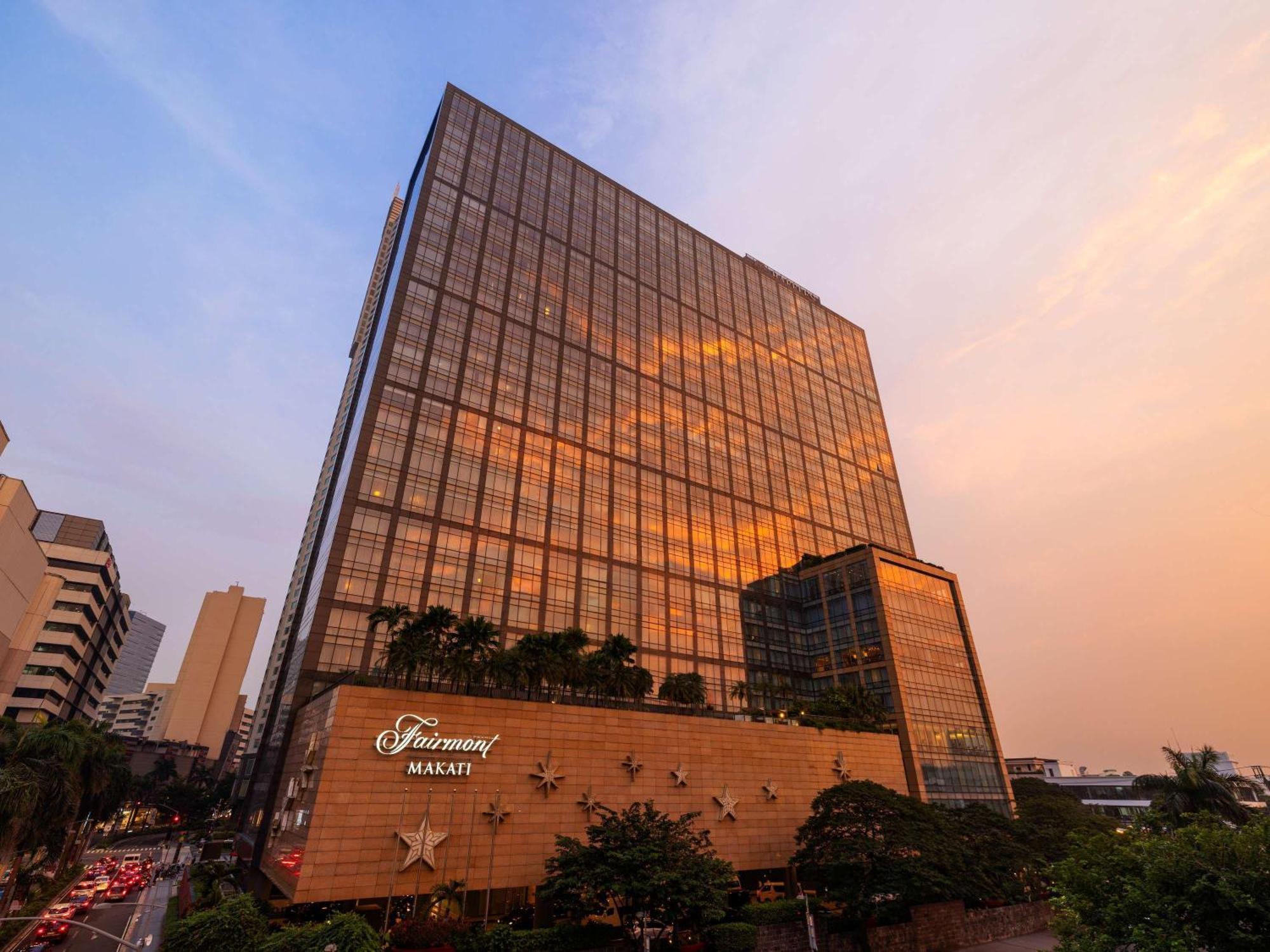 Fairmont Makati Otel Makati City Dış mekan fotoğraf The Narai