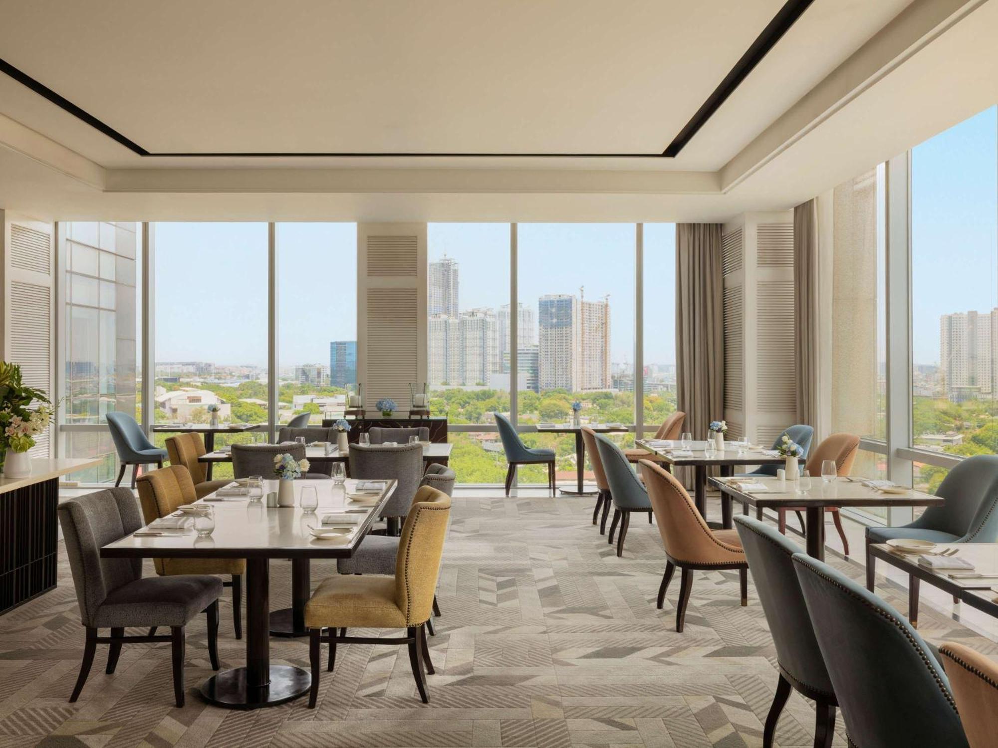 Fairmont Makati Otel Makati City Dış mekan fotoğraf